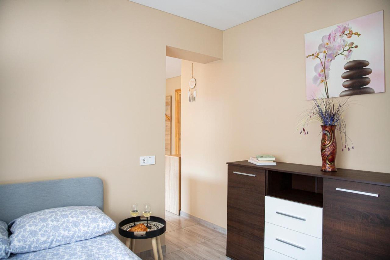 Chill&Go Apartment Каунас Екстериор снимка